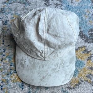 Lululemon fast and free hat